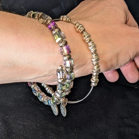 Pair of "Vintage Sixty-Six" Beaded Silver Bangle Bracelets by Alex and Ani - Picture 7 of 9